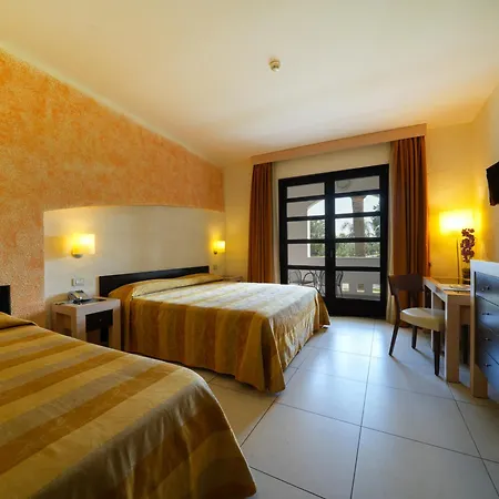 Hotel Gh 4*