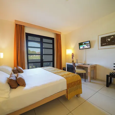 Hotel Gh 4*